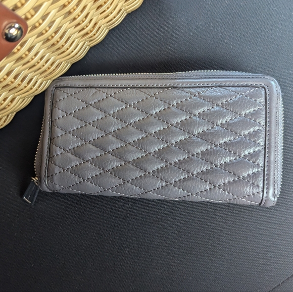 Rebecca Minkoff Zip Quilted Leather Wallet - Picture 3 of 4